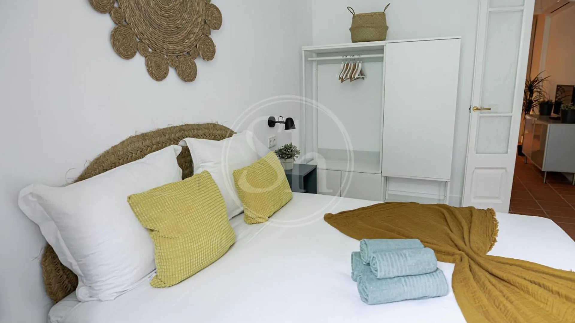 Maravilloso Apartamento En Poble Sec Barcelona Apartment